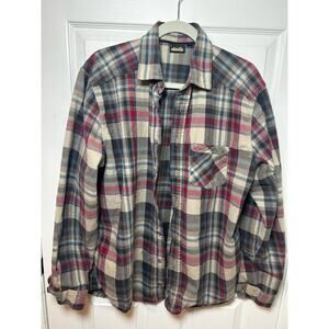 KAVU Flannel Men's Size Large 100% Cotton Button Down Shirt Casual